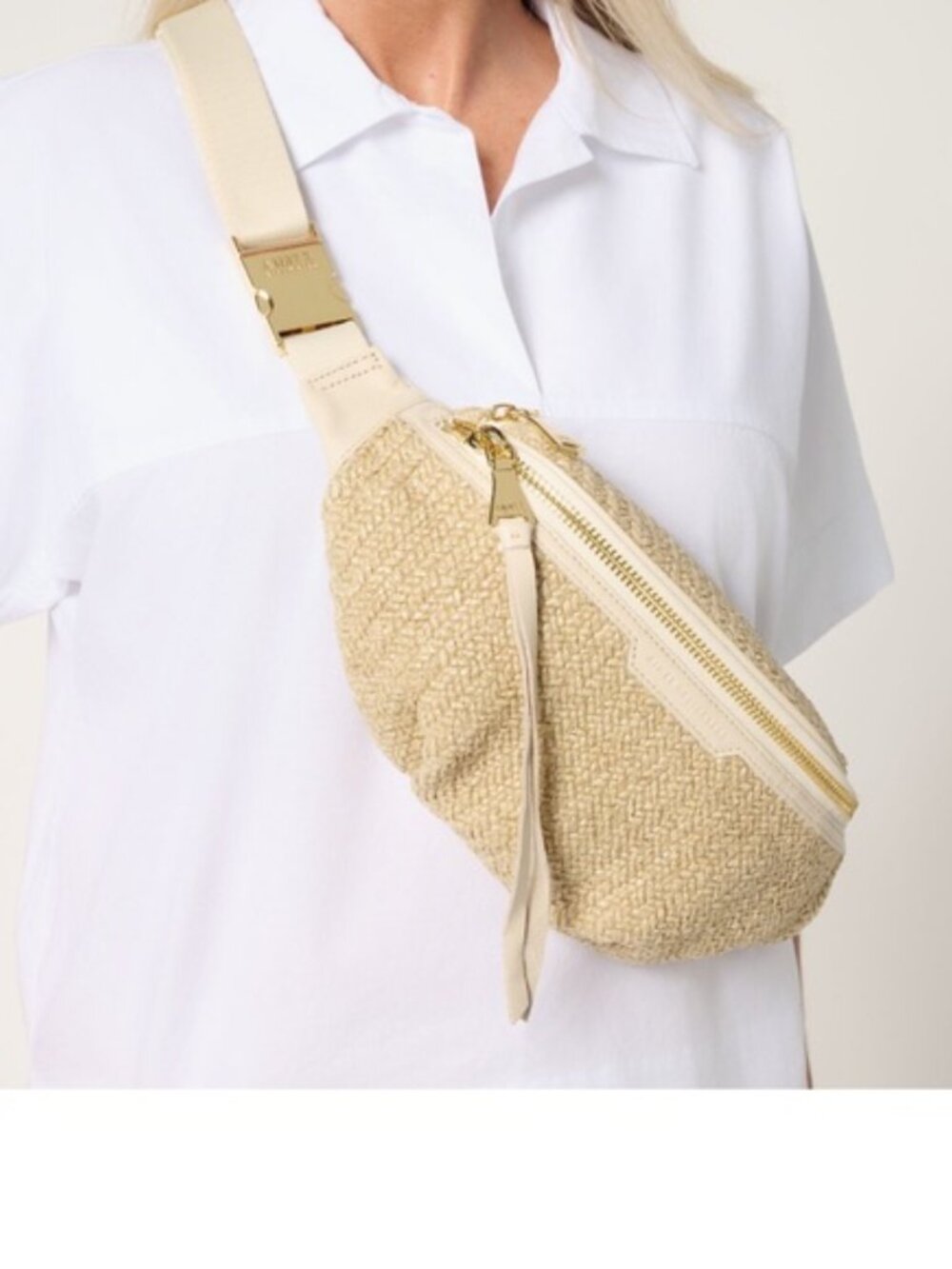Aimee Kestenberg Cabo sling bag